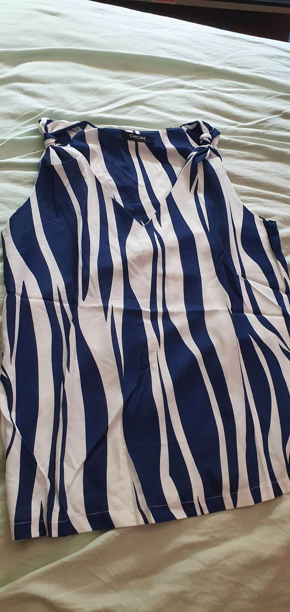V Neck Sleeveless Printed Colorblock Tank Top