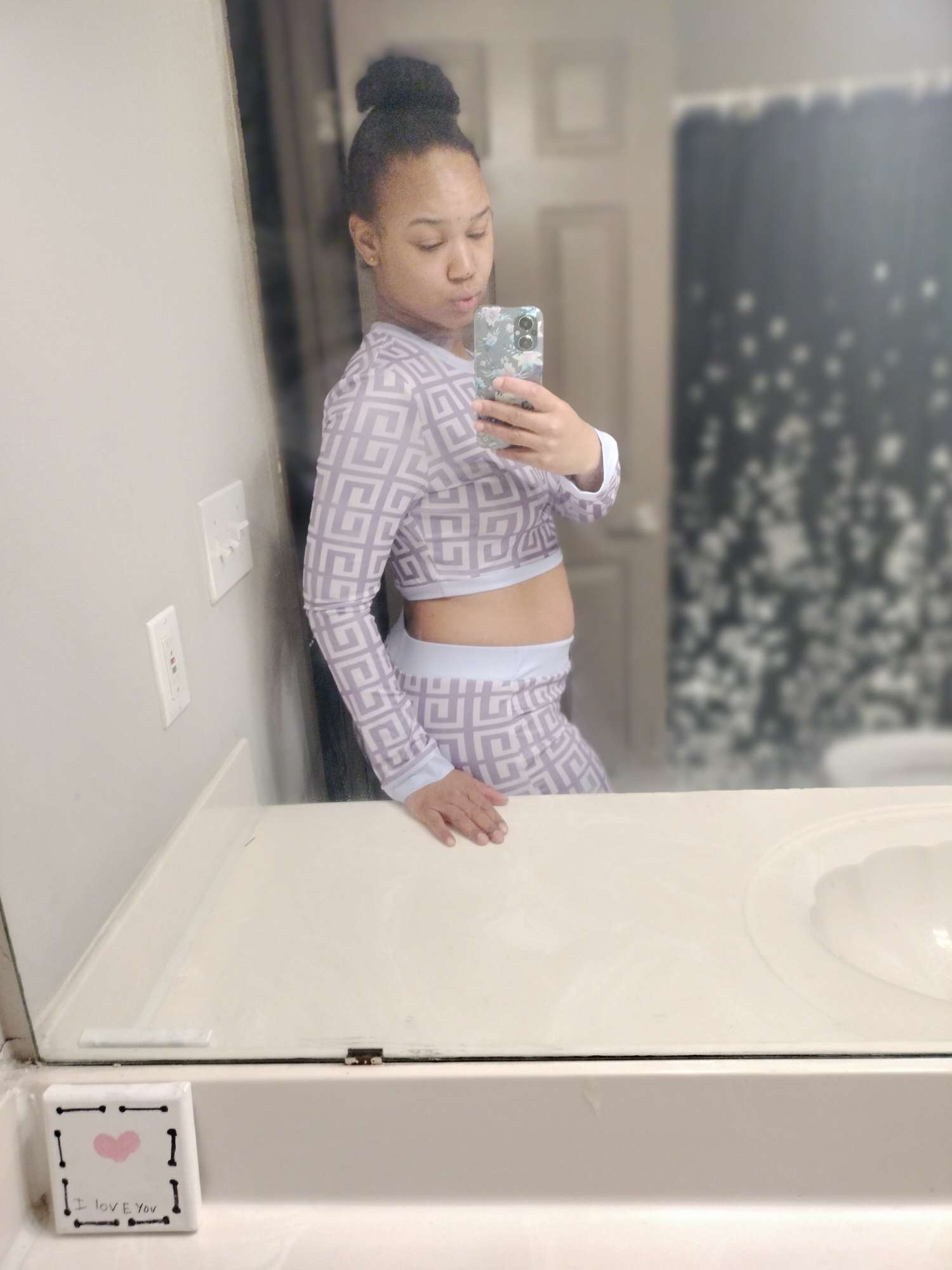Crop Top & Pants Set (Camila)