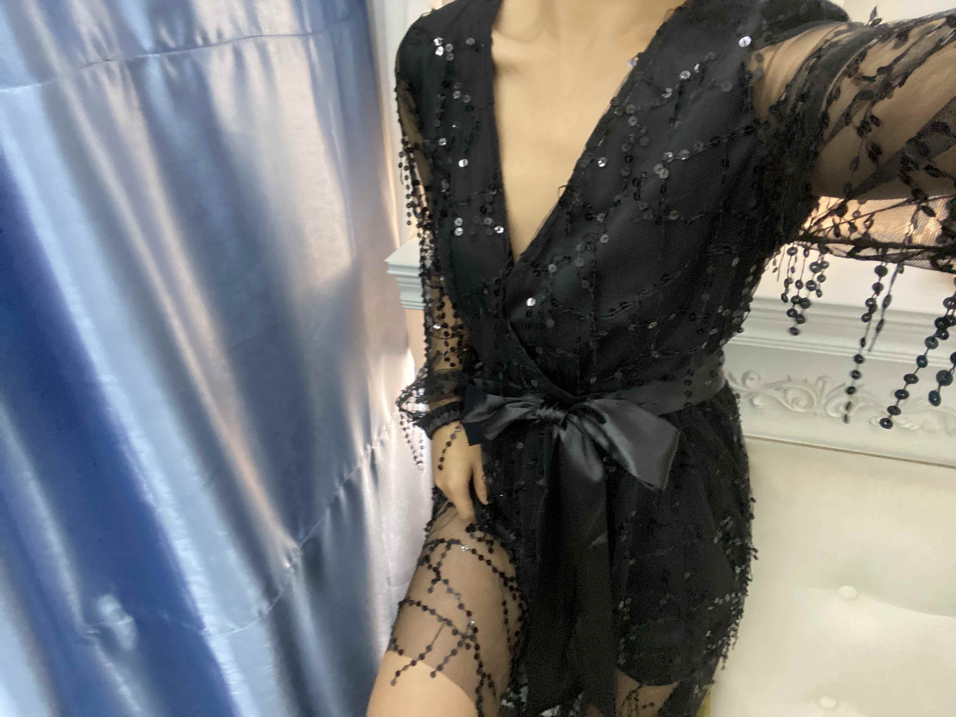 Contrast Sequin Sheer Mesh Overlay Party Dress