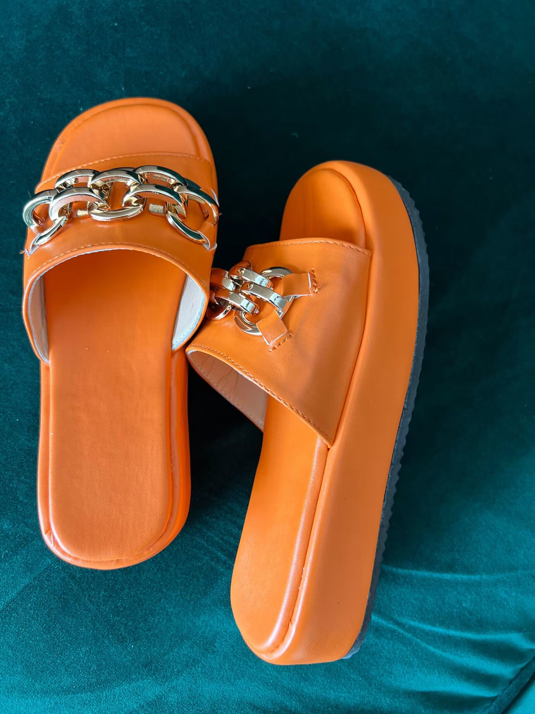 Chain Decor Summer Beach Muffin Slippers