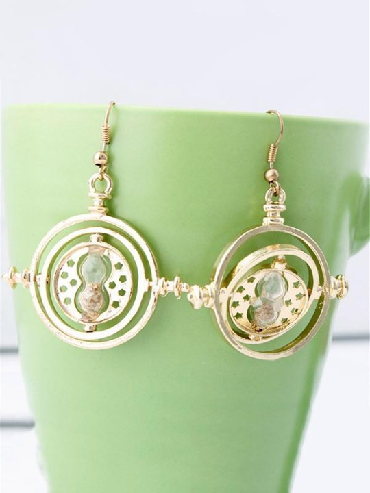 Fashion New Personality Punk Style Hourglass Time Converter Design Earrings