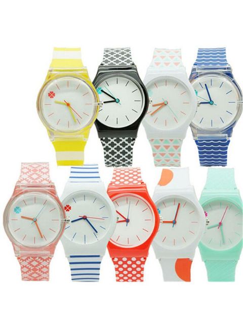 Yndislegt sætt nemendur armbandsúr Candy Color leðuról úr Kóresk lítil stærð kvarsúr marglit