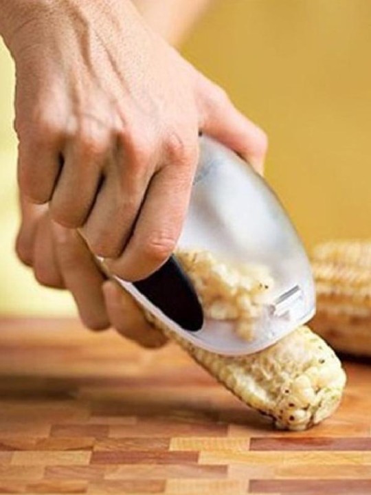 Maus geformter kreativer Mais, der Korn-Mais-Maschine entwirrt