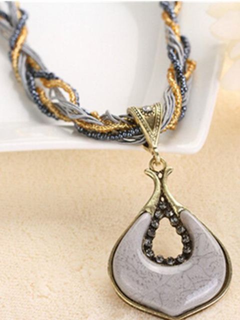 Nýtt geometrískt U-form kvenna, grátt keðja Bohemian National Wind Pendant Hálsmen