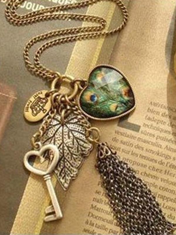 Nya Retro Peacock Feather Leaves Heart Key Tofs hängande halsband
