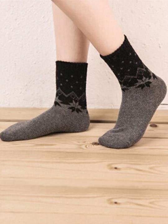 Uudet syksyn ja talven Kanin villasukat Vaahterakuvioiset paksunnetut lämpimät sukat naisille