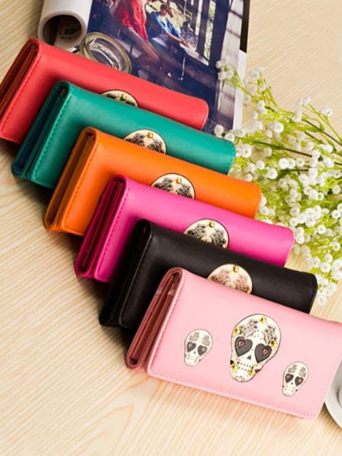 2015 europäische kreative neue Nieten Schädel Frauen Brieftaschen langen Abschnitt PU Leder Geldbörsen