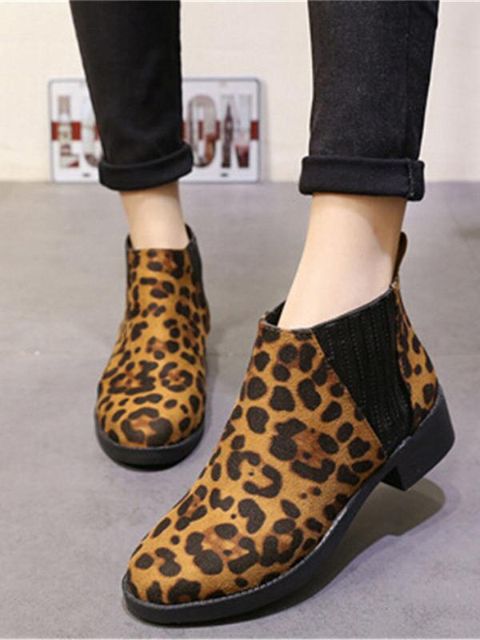 Tískuskór kvenna í ökklaskór Martin stígvél með lága hæla stígvélum Retro mótorhjólaskór