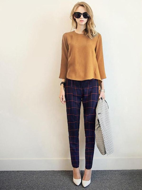 Mode féminine élégant costume simple ensembles 2 pièces chemisier pull + leggings à carreaux