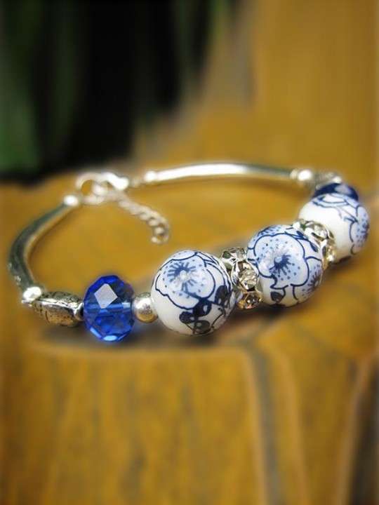 Uudet luovat kristallikeraamiset antiikin sinivalkoiset rannekorun korutarvikkeet