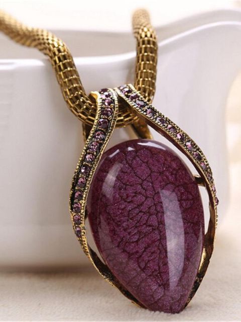 Nýtt vatnsdropaform kvenna, ljós fjólublátt keðja Retro Bohemian National Wind Pendant Hálsmen
