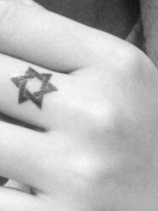 Mænd og kvinder vandtætte falske tatoveringsmærkater Lille mønster Lille finger Ferske falske midlertidige tatoveringsmærkater