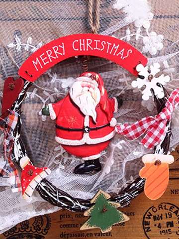 Cute Vintage Christmas Holiday Decoration & Gift Design 3D Santa Claus Christmas Pendant Circle Totem Ring