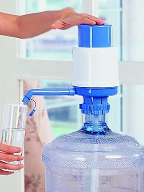 Ný hönnun 1 sett drykkjarhandpressa fyrir vatnsbrúsa á flöskum