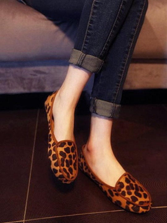 Frauen koreanische Art Herbst Sexy Leopard Print Stilvolle Slip Flache Wildleder Spitz Wohnungen Schuhe