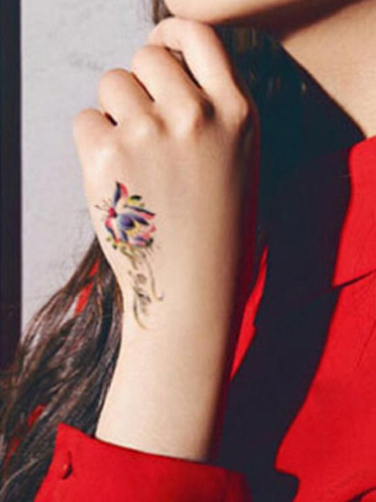 Kreative Corloful Blooming Lotus Wasserdichte Tattoo Aufkleber Abziehbilder Temporäre Tattoo