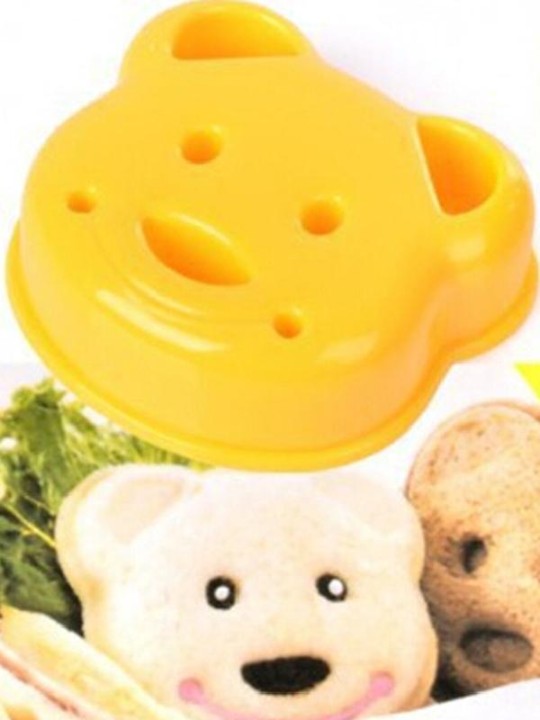 Home DIY Cookie Cutter Plastic Sandwich Toast Bread Mold Maker Cartoon Bear Tool