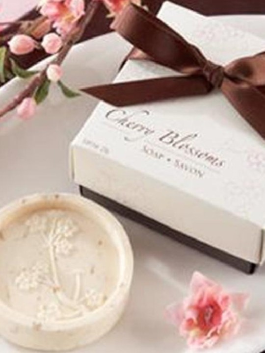Creative Gift käsintehty mini tuoksuinen saippua Sakura Design saippua hääjuhliin