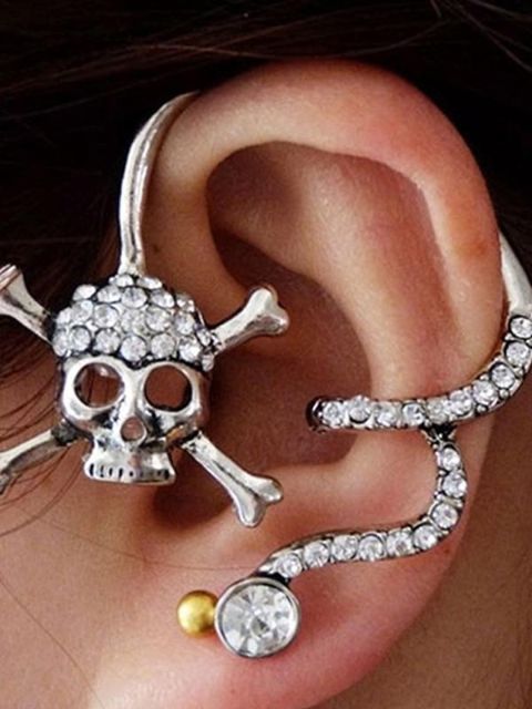 Damenmode Neue Persönlichkeit Punk Style Skull Crystal Ohrclip Ohrstecker Ohrringe