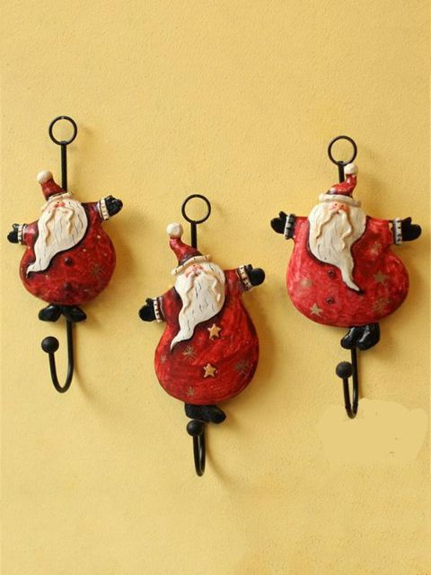 Hot Fashion Christmas Holiday Decoration &amp; Gift Design Robe Hooks For Home Decoration Santa Claus Style Resin Craft