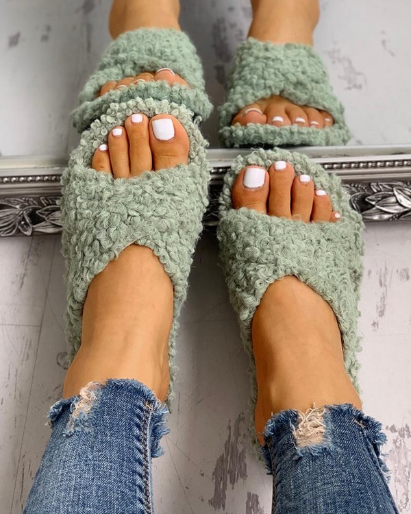 Villus fluffy casual flat sandals hot sale