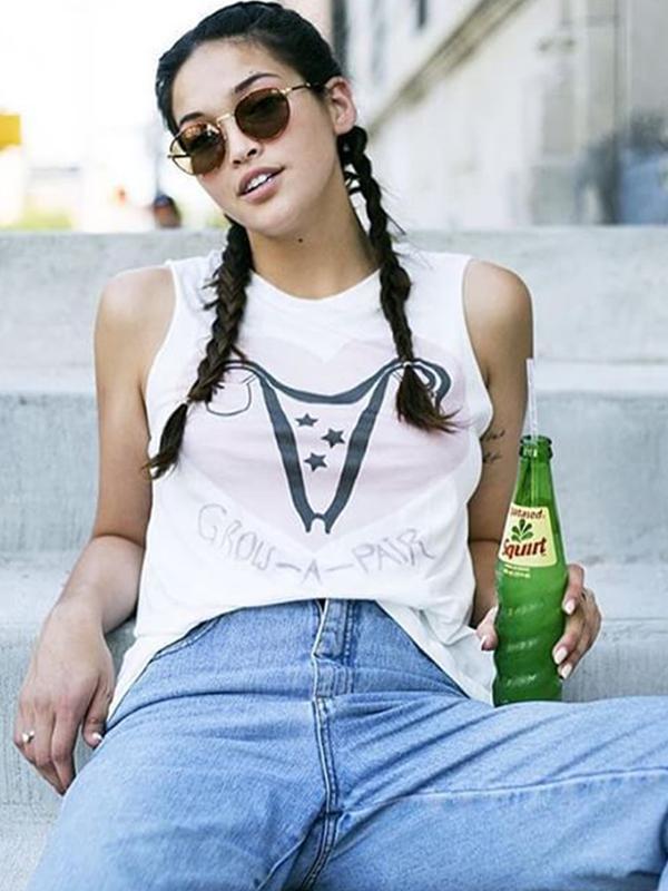 Kvinnamode Vit digitaltryck ärmlös vest Vrop topptröja