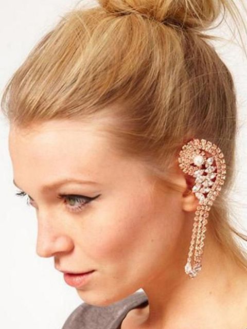 Moda para mujer Nueva personalidad Punk Crystal Tassel Design Ear Clip Ear Stud Earrings