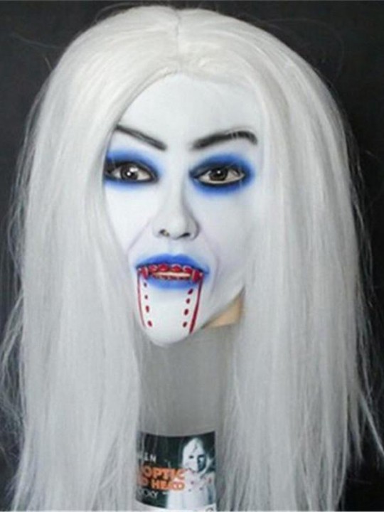 Halloween-juhlat, joissa suoritetaan rekvisiitta kauhuille kasvonaamareille, pukuasusteet Valkoinen noita pelottavat naamiot
