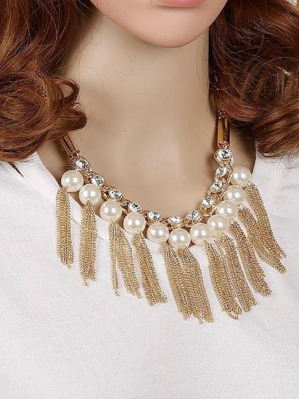 Regalos de amor de las mujeres calientes de la moda Collar de gargantilla de oro hueco ahuecado Colgante de collar