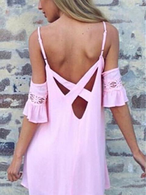 Bleikur skurður axlaról Aftan Chiffon kyrtill kjóll með krossband