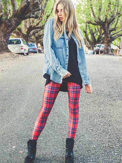 Women Designed digital Printed milk vintage Tartan Red Leggings