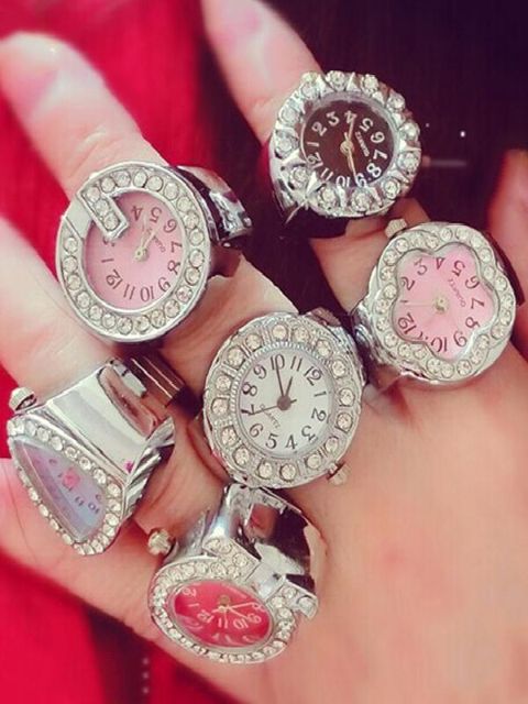 Unisex fingerring ur Clamshell kvarts ur metal krystal design til kvinder eller kæreste