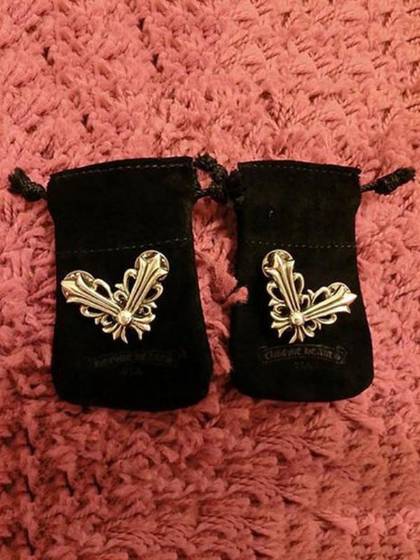 Ny modekreativ &quot;V&quot; form Metal hatte Tasker Tøj Tilbehør Broche