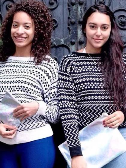 Vintage Black White Double-sided Printing Simple Design Round Neck Sweaters