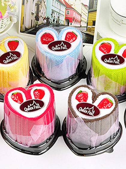 Cadeaux de faveur de serviette de gâteau en forme de coeur de fraise Cadeaux de mariage Serviette de douche de bébé Cadeau d&#39;anniversaire