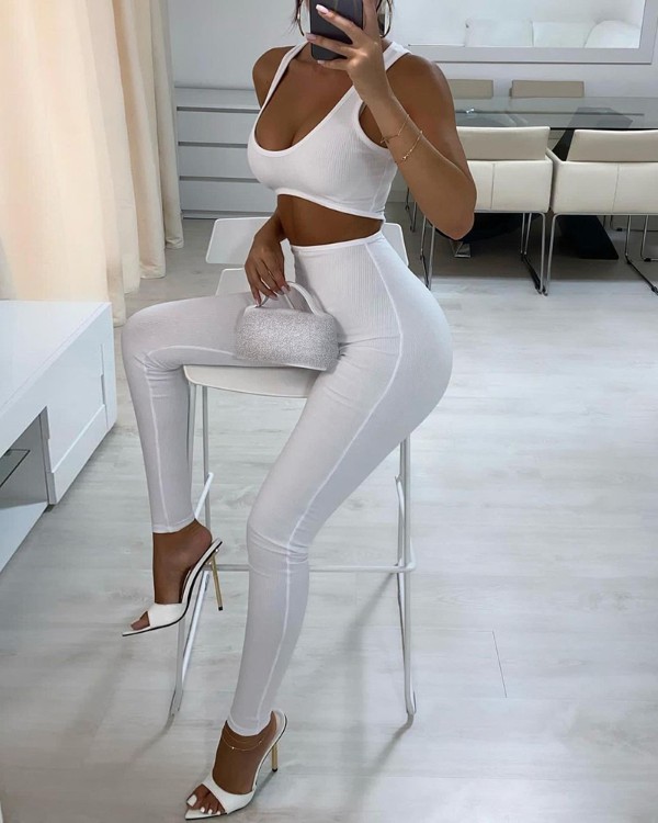 U Neck ärmlös linne och byxa med hög midja