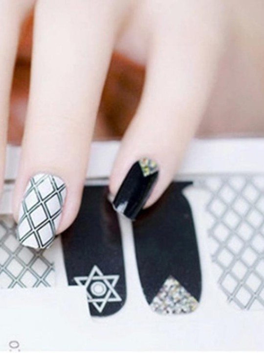 Women's Star Plaid Floral Pattern DIY Sticker Nail Art Decals Nails Wraps Nail Tools Manicure