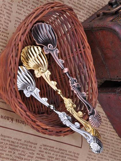 Concha Em Forma de Luxo Real Palácio Do Vintage Esculpido Chá De Café Mini Gelado Colher De Gelado Colheres