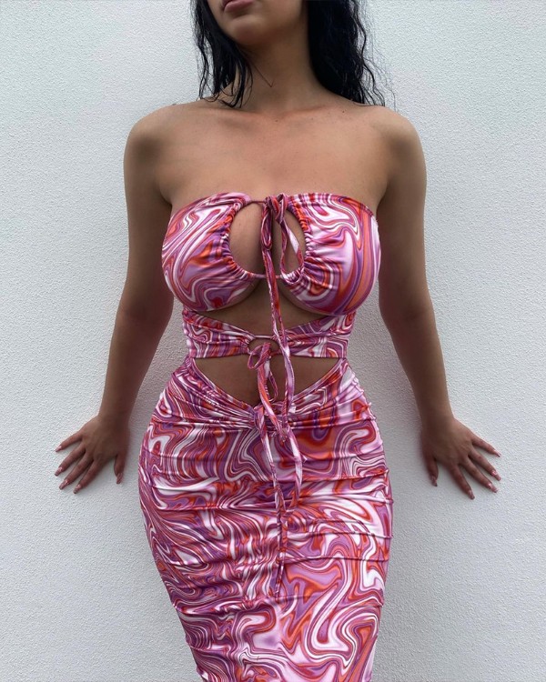 Vestido todo estampado oco com cordões bodycon
