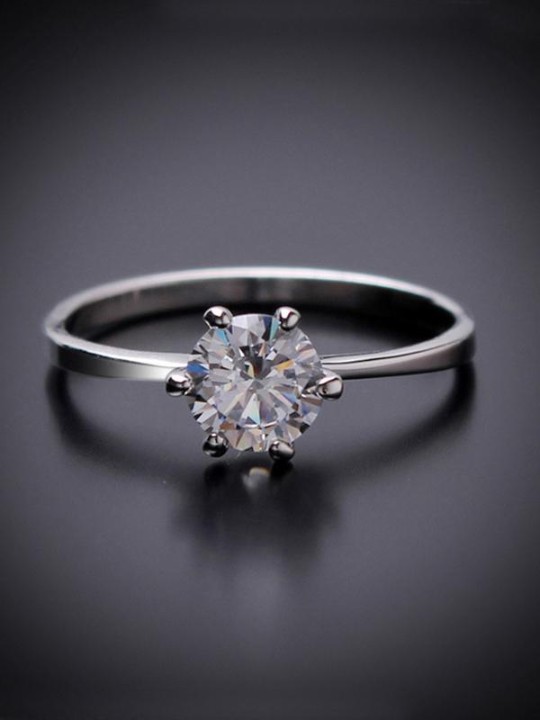 Elegante anillo de diamantes de imitación de cristal austriaco para mujer Anillo de compromiso de diamantes grande Anillos de dedo de circón simple