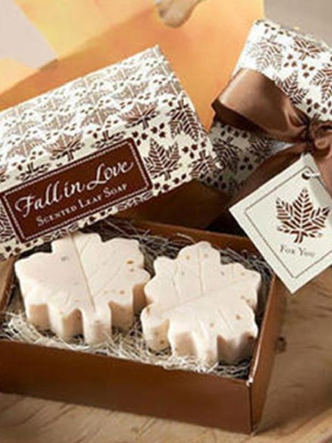 Creative Gift Handmade Mini Scented Soap Maples Design Soap For Wedding Xmas Party