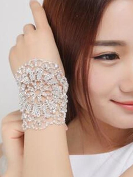 Bridal Rhinestone Crystal Armlet Silfur Armband Hand keðja Konur Wedding Party Prom Skartgripir