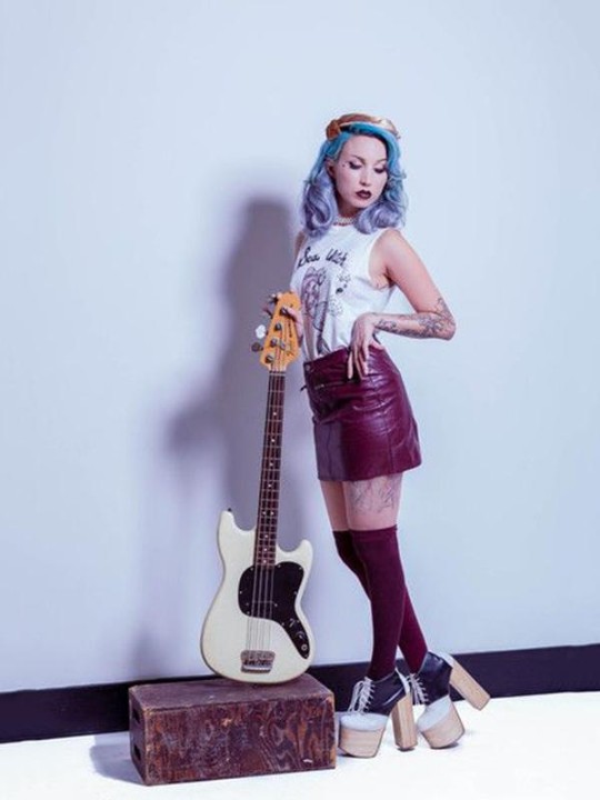 Naisten muoti Valkoinen Digital Catton Pretty Girls Print Hihaton liivi Vrop-paita