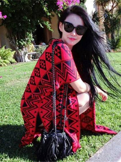 Women's Autumn Winter Warm Openwork Sweaters Cloak Ponco Coat Outwear