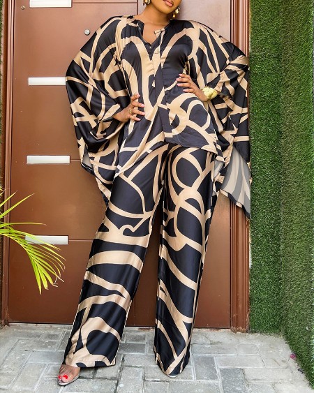 2 Pieces Outfit Notch Neck Batwing Sleeve Asymmetrical Hem Pullover Top and Elastic Waist Wide Leg Pants Set Casual Abstract Print Loose Fit Set