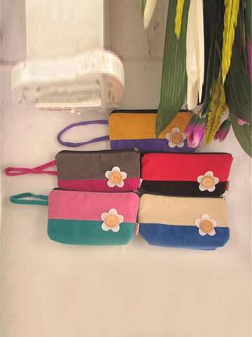 The new population Arts Club Korea Cute Flannel Cloth Purse Wholesale Special Makeup Phones Bags