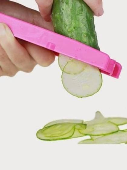 Food Facial Mask Beauty Cucumber Potato Slicer Cutter Peeler Nature Thin Slice (Color Red)