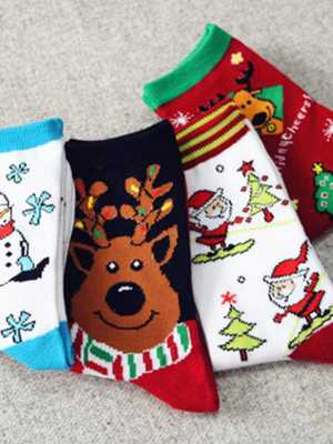 European Fashion Winter Warm Socks Christmas Elk Knitted Women Casual Cute Cotton Socks