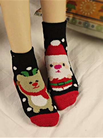 2015 New Winter and Autumn Thick Cartoon Cute Red Scarf Deer High-grade Coral Women's Socks