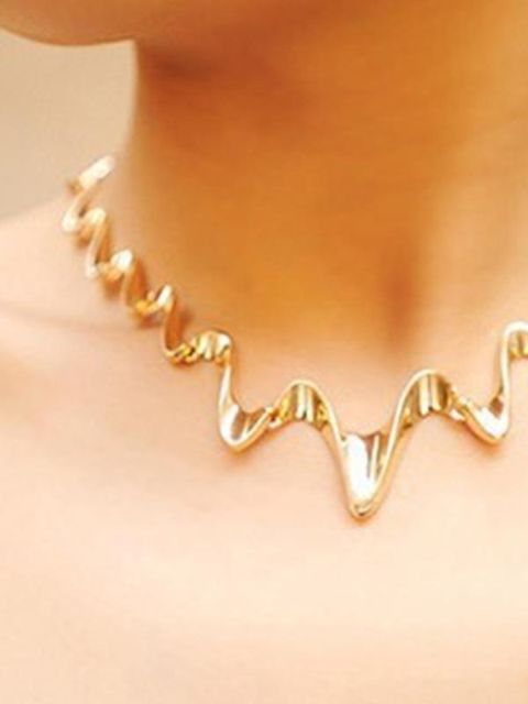 New Personality Elegant wavy Necklace Pendant Necklace